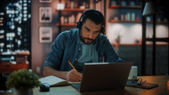 The Hidden Dangers of FREE VPNs